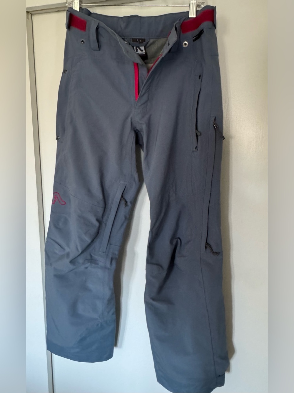 Flylow Women's Blue/Gray Softshell Ski/Snowboard Pants with Pink Trim